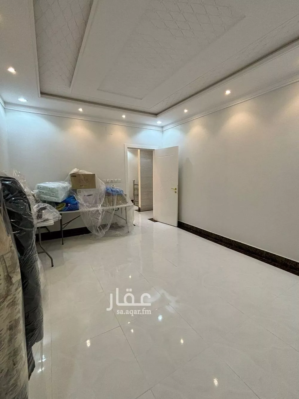 فيلا 5 غرف في طويق 4