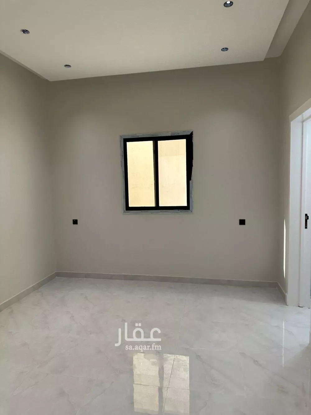 فيلا 5 غرف في ظهرة لبن 2