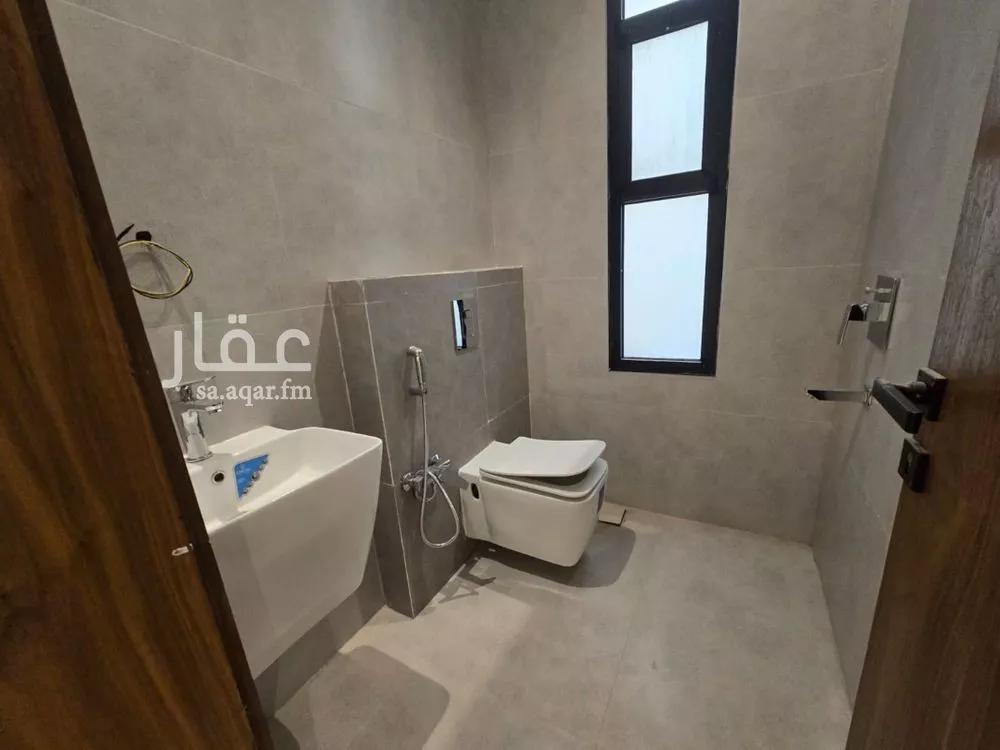 5 bedroom apartment in Al Narjis 3