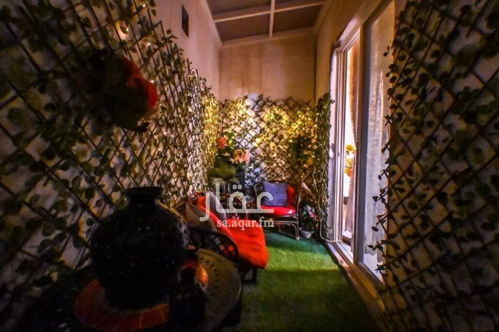 شقة 3 غرف في الملقا 5