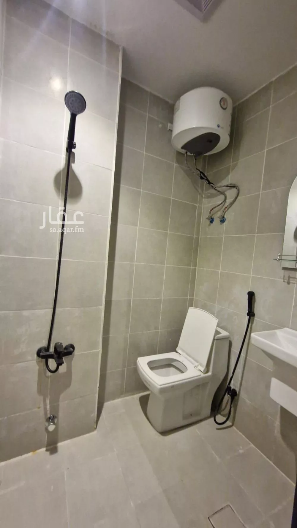 شقة 1 غرف في العارض 4