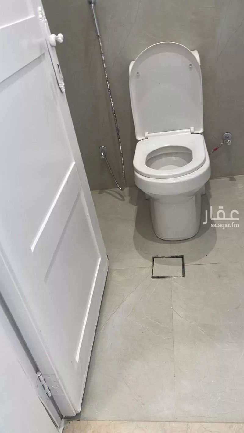 فيلا 5 غرف في الملقا 2