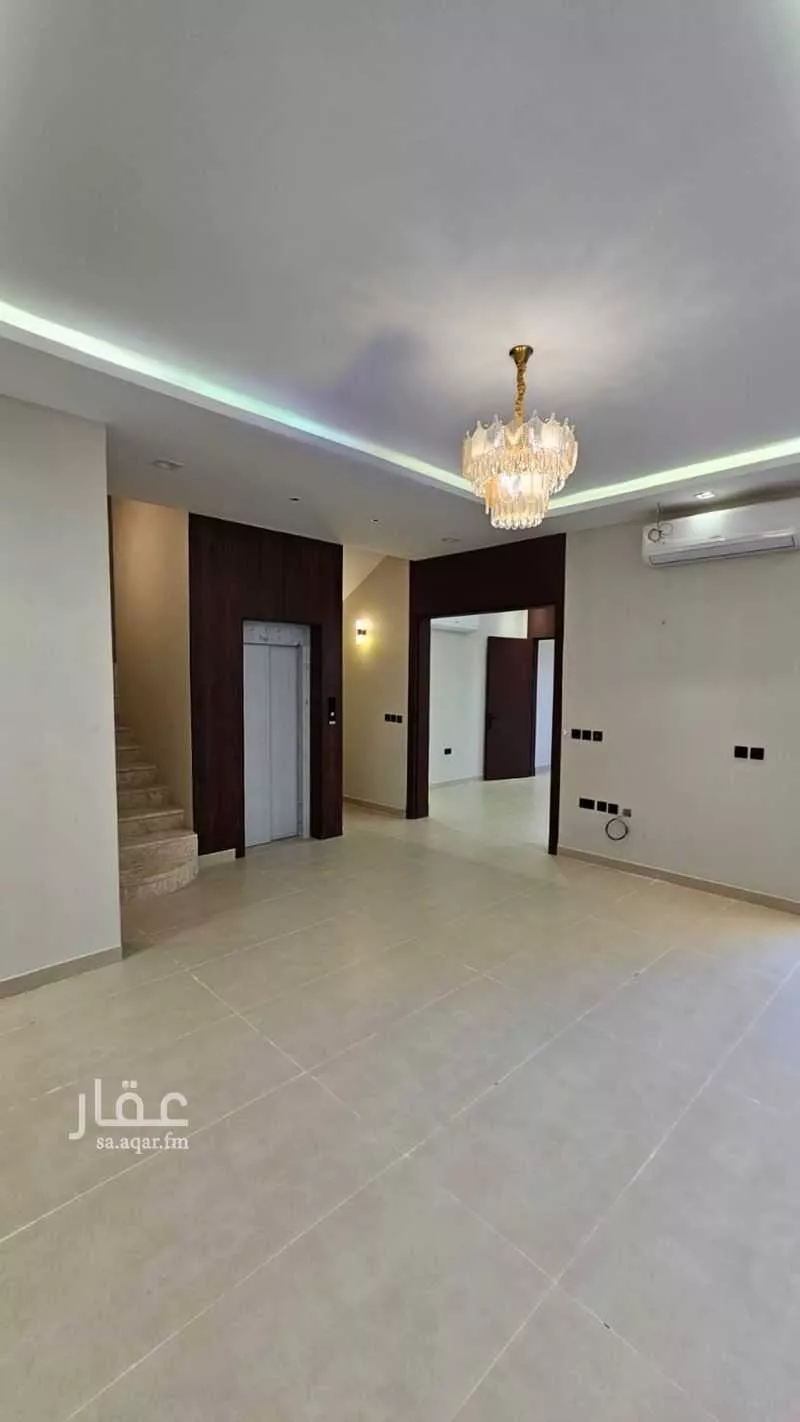 فيلا 5 غرف في الملقا 2