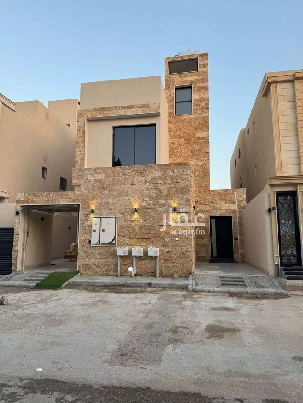 دور 3 غرف في العارض 1