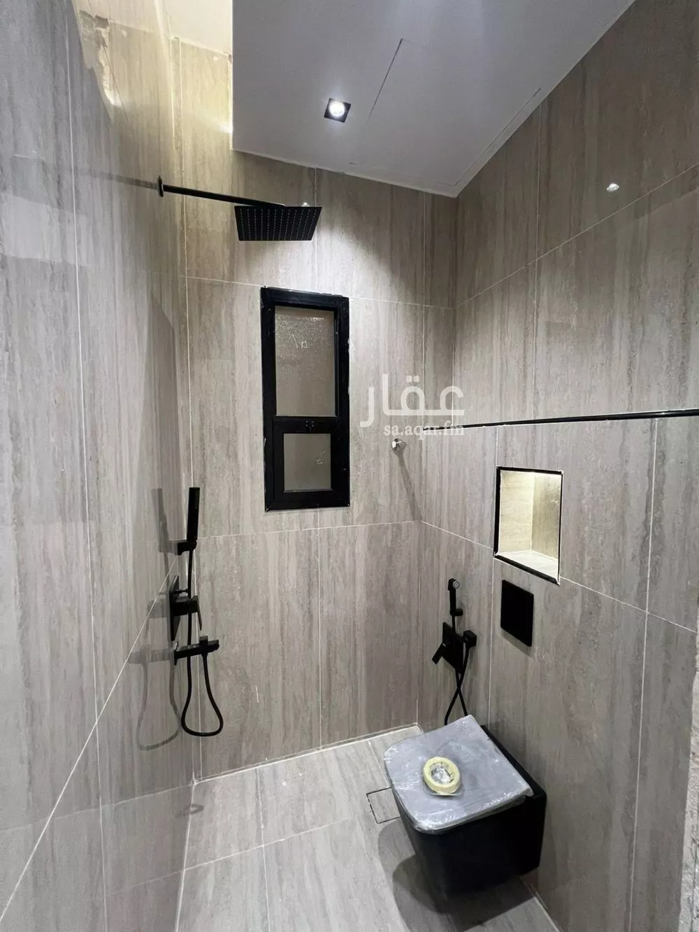 4 bedroom villa in Al Rimal 5