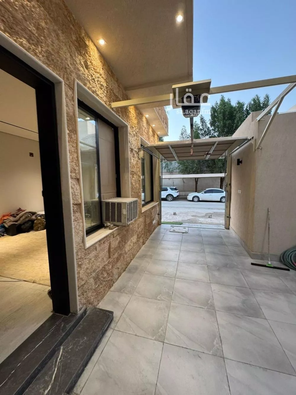 3 bedroom floor in Al Aridh 2