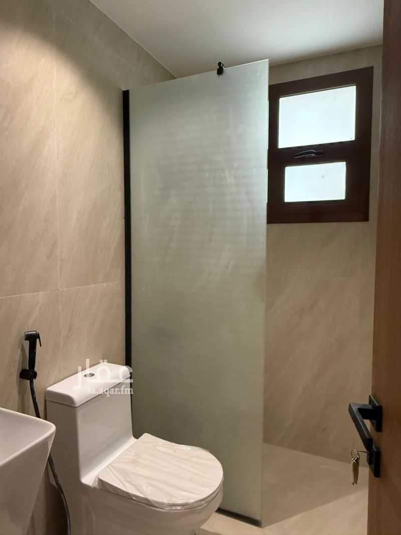 3 bedroom apartment in King Fahd, Riyadh 10