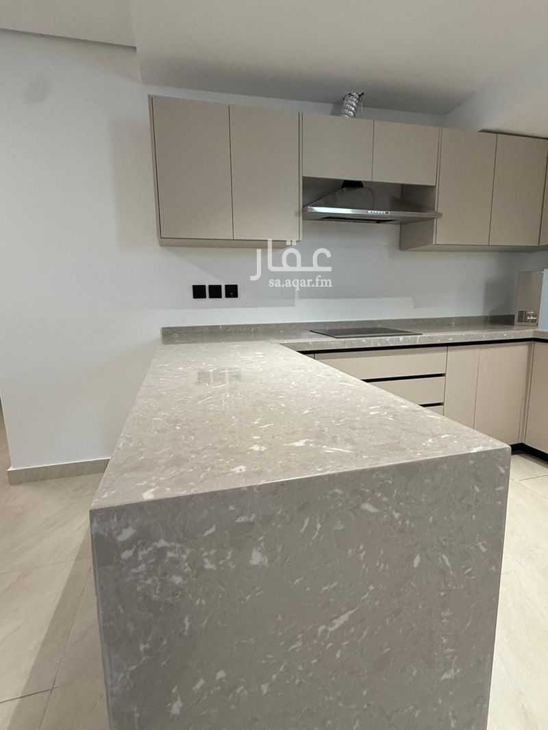 3 bedroom apartment in King Fahd, Riyadh 12