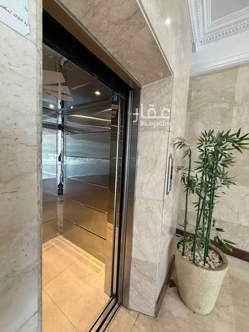 1 bedroom office in Al Malaz, Riyadh 5