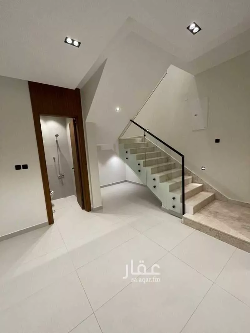 3 bedroom villa in Al Munsiyah, Riyadh 14