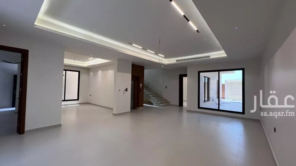 8 bedroom villa in Ash Shulah 2
