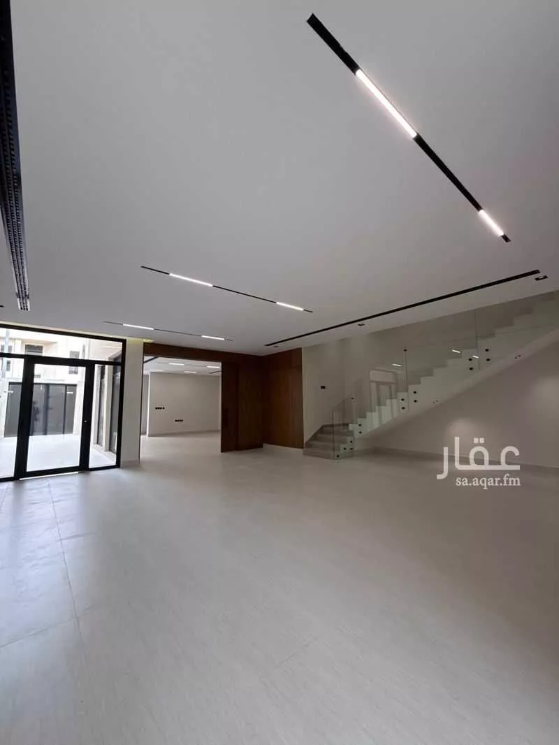 5 bedroom villa in Al Narjis 5