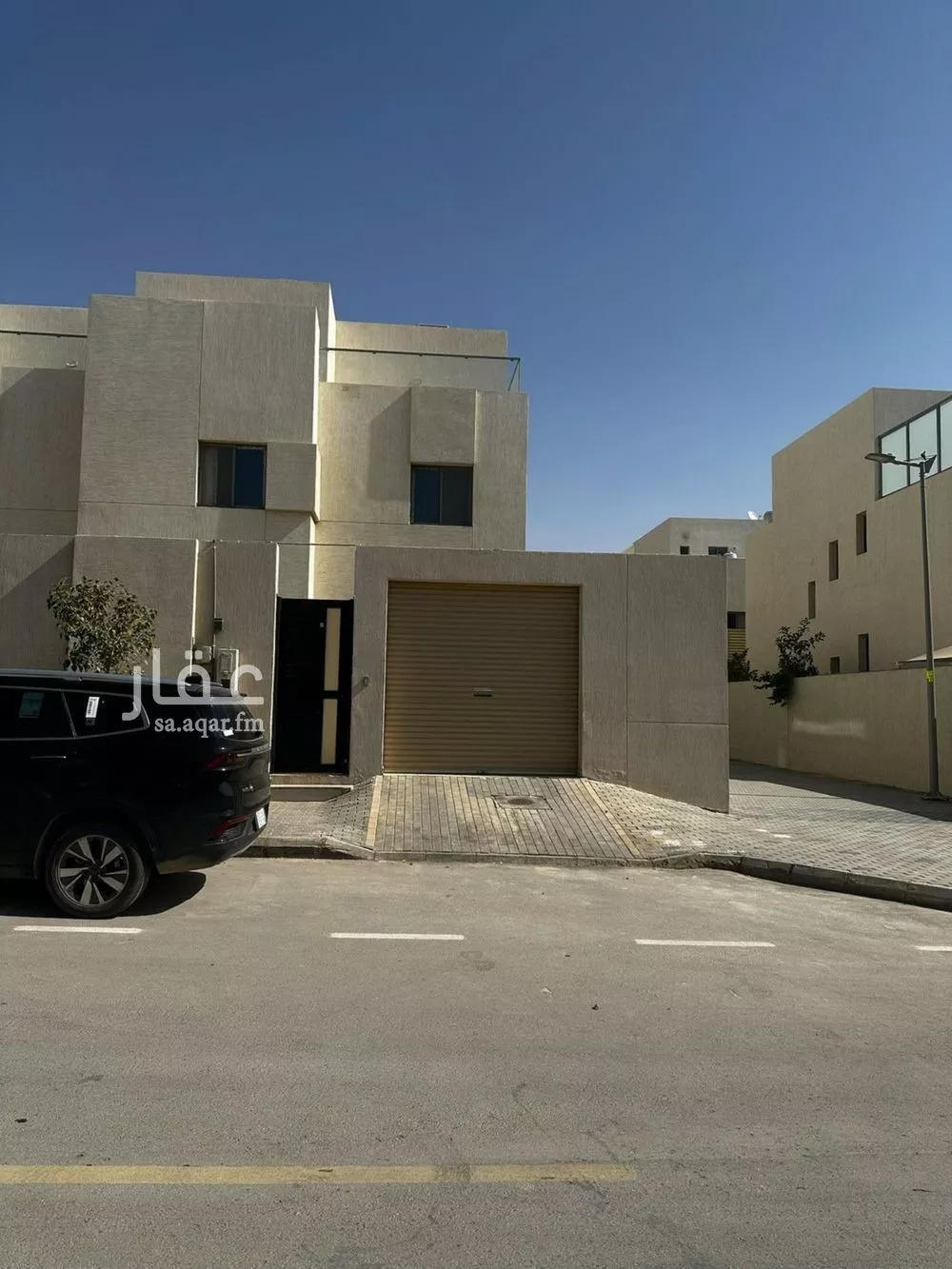 4 bedroom villa in Al Narjis
