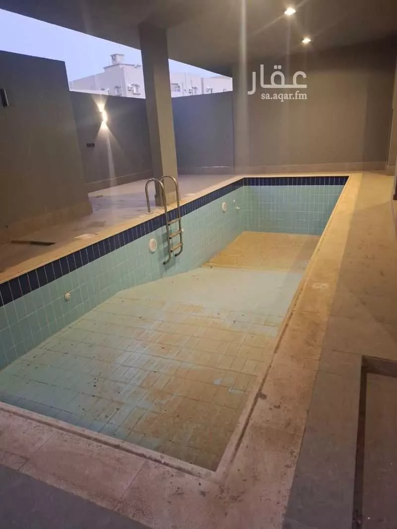 7 bedroom villa in Al Falah 3