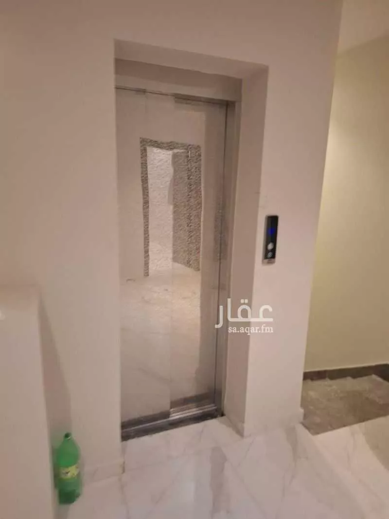 7 bedroom villa in Al Falah 2