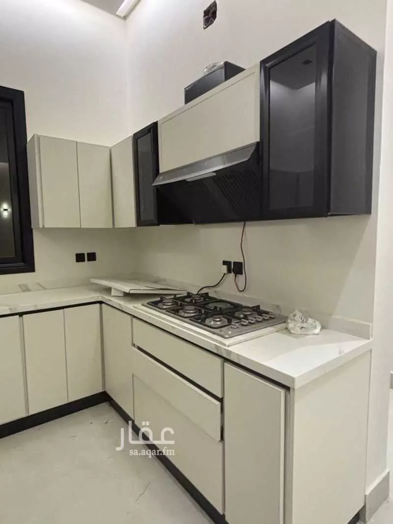 4 bedroom apartment in Dhahrat Laban 3