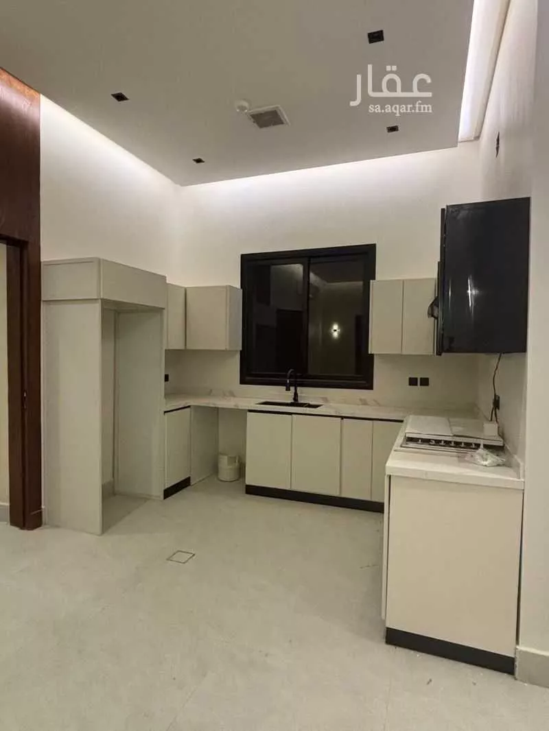 4 bedroom apartment in Dhahrat Laban 2