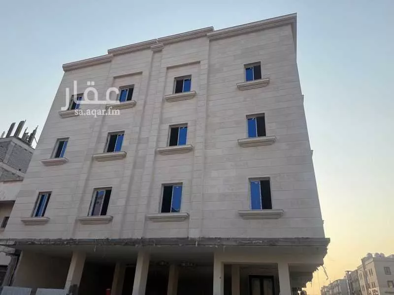 عمارة 325 م² في الثقبة 3