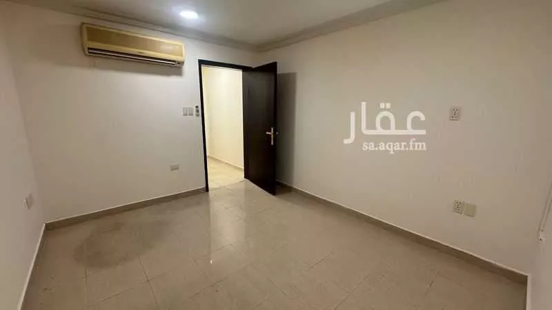 شقة 2 غرف في الثقبة، الدمام 4