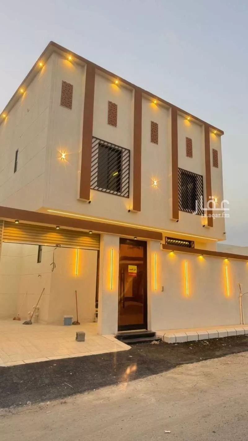 فيلا 7 غرف في بحرة 4