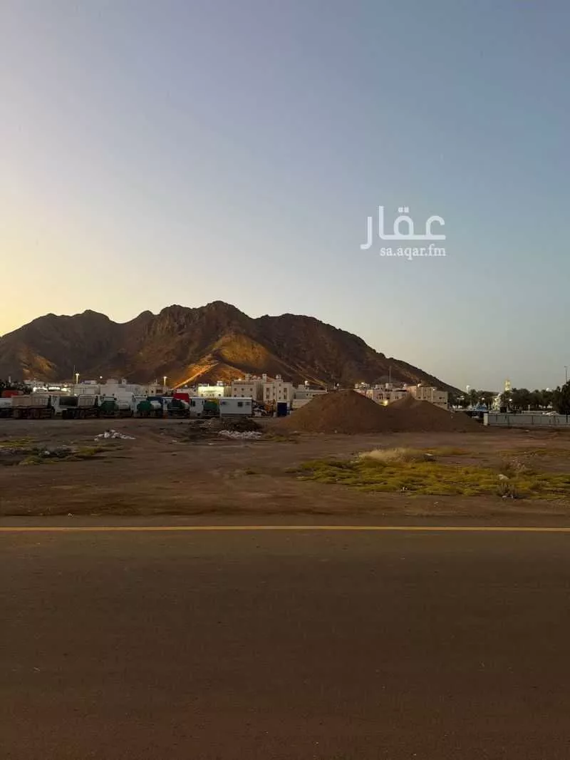 أرض 280 م² في شظاة 2