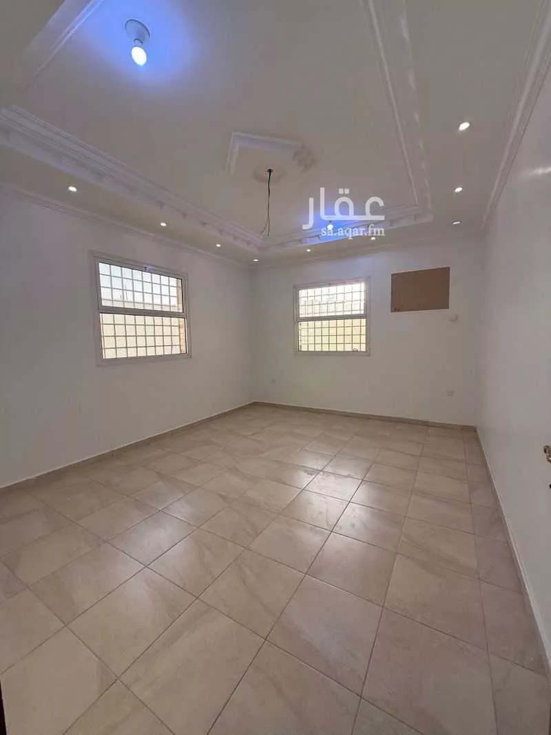 دور 5 غرف في ورقان 2