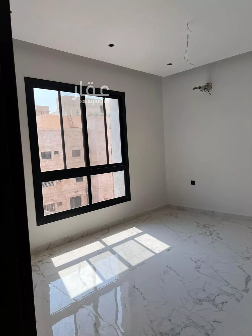 شقة 4 غرف في الزهراء 3