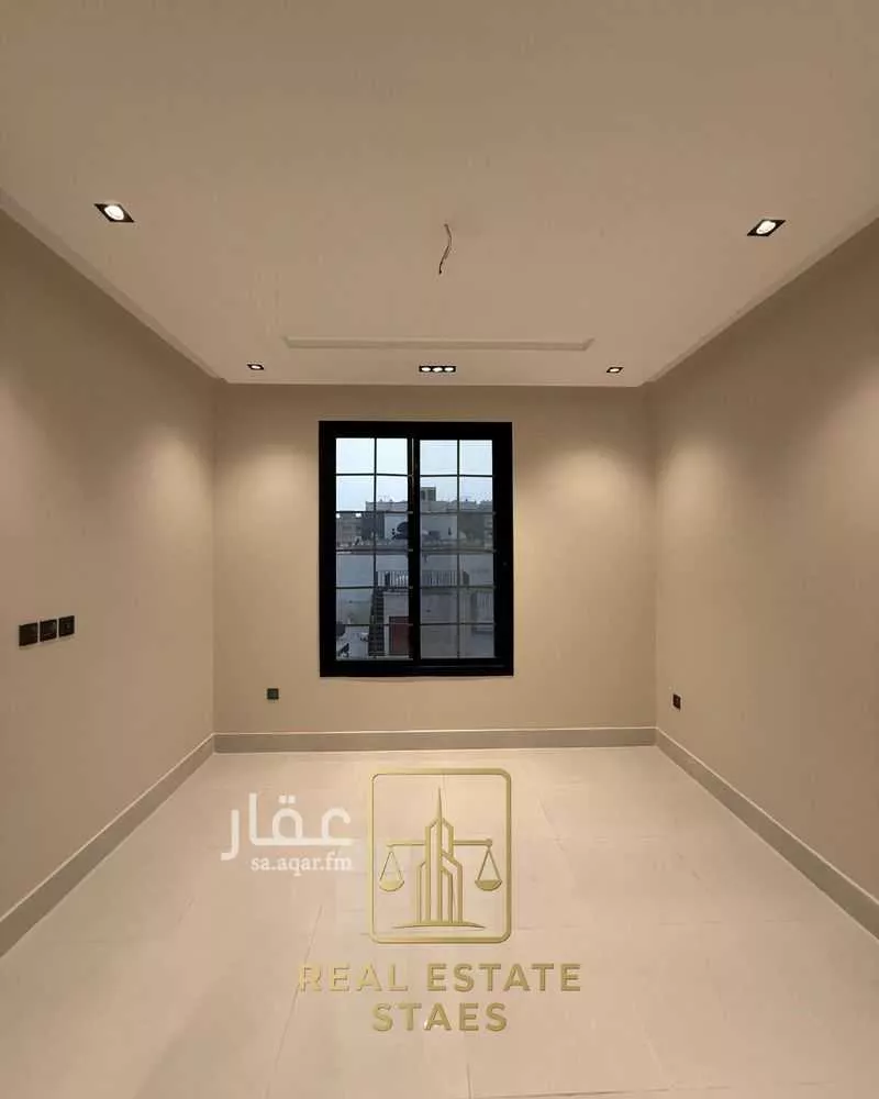 شقة 4 غرف في الروضة 4