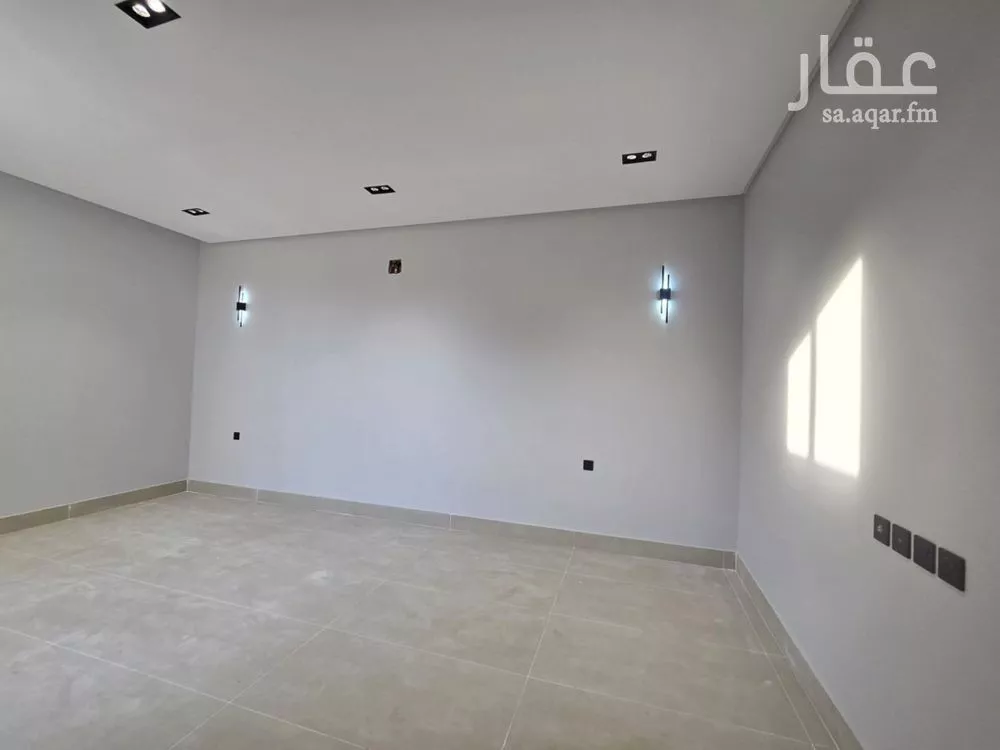 فيلا 5 غرف في طويق 3