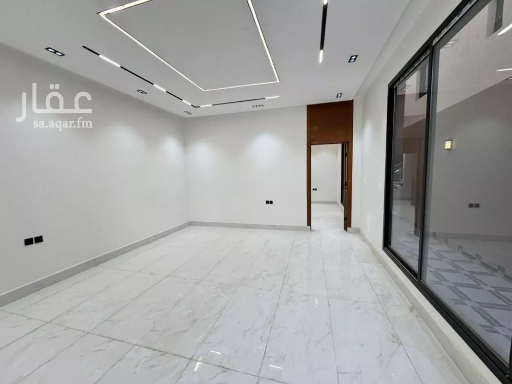 4 bedroom floor in Taibah 3