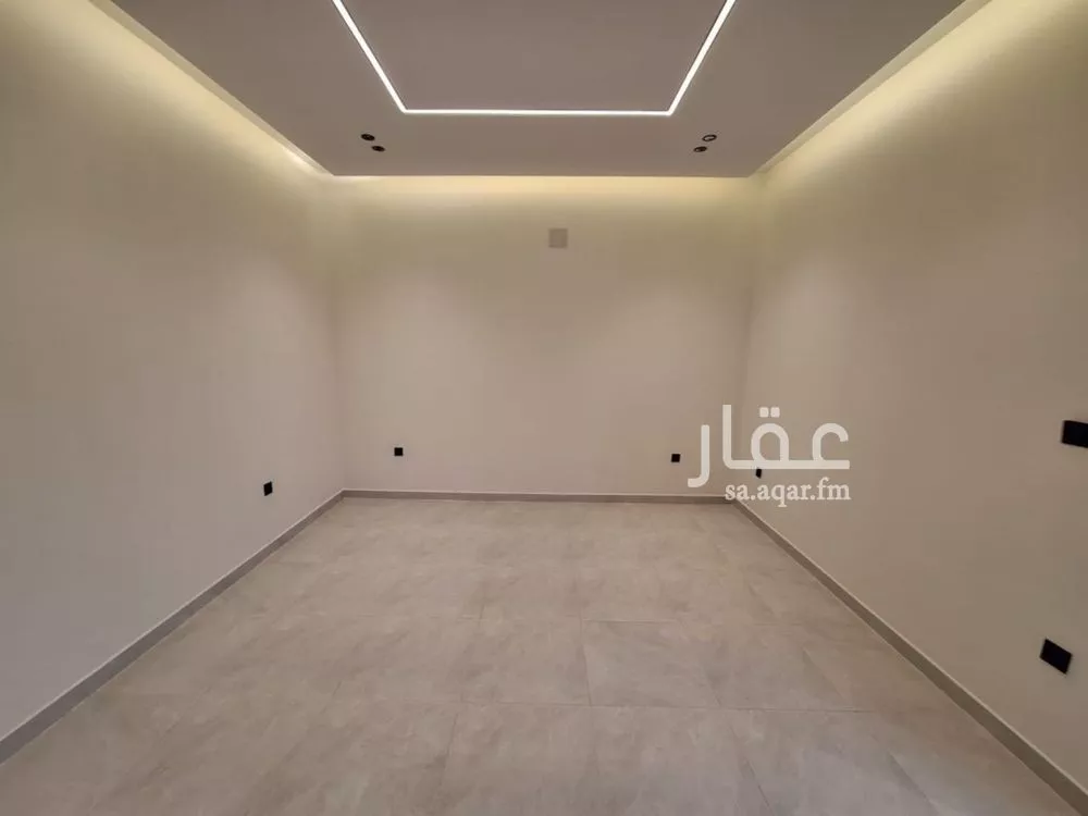 3 bedroom floor in Tuwaiq 4