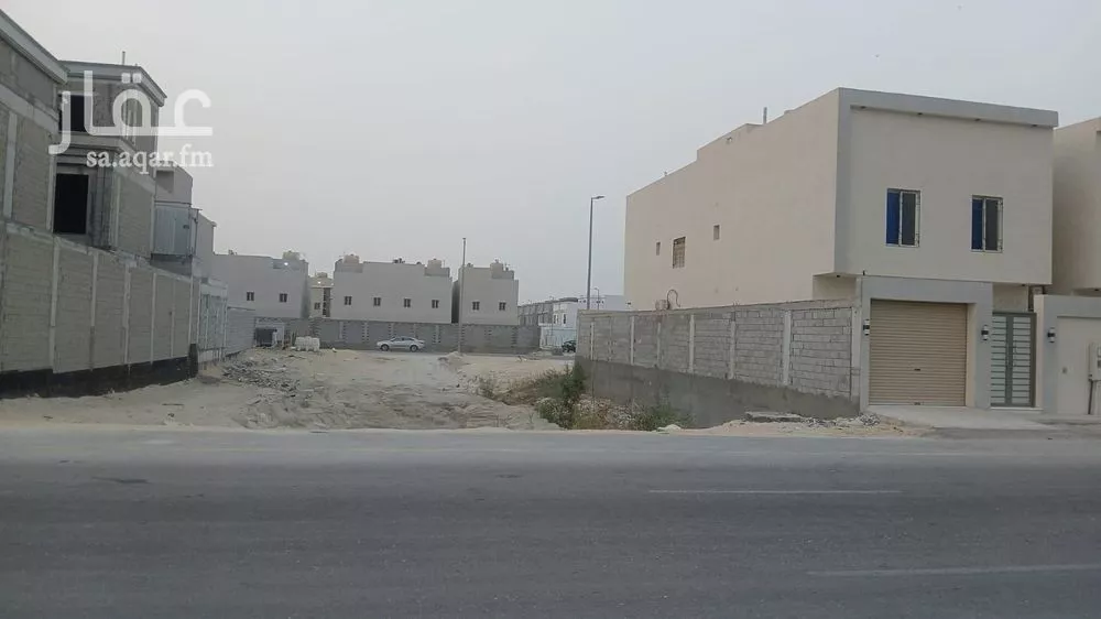 630 sqm land in Al Aqiq 1