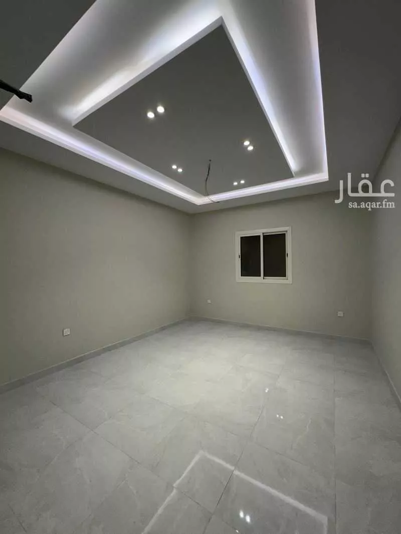 شقة 6 غرف في الريان 3