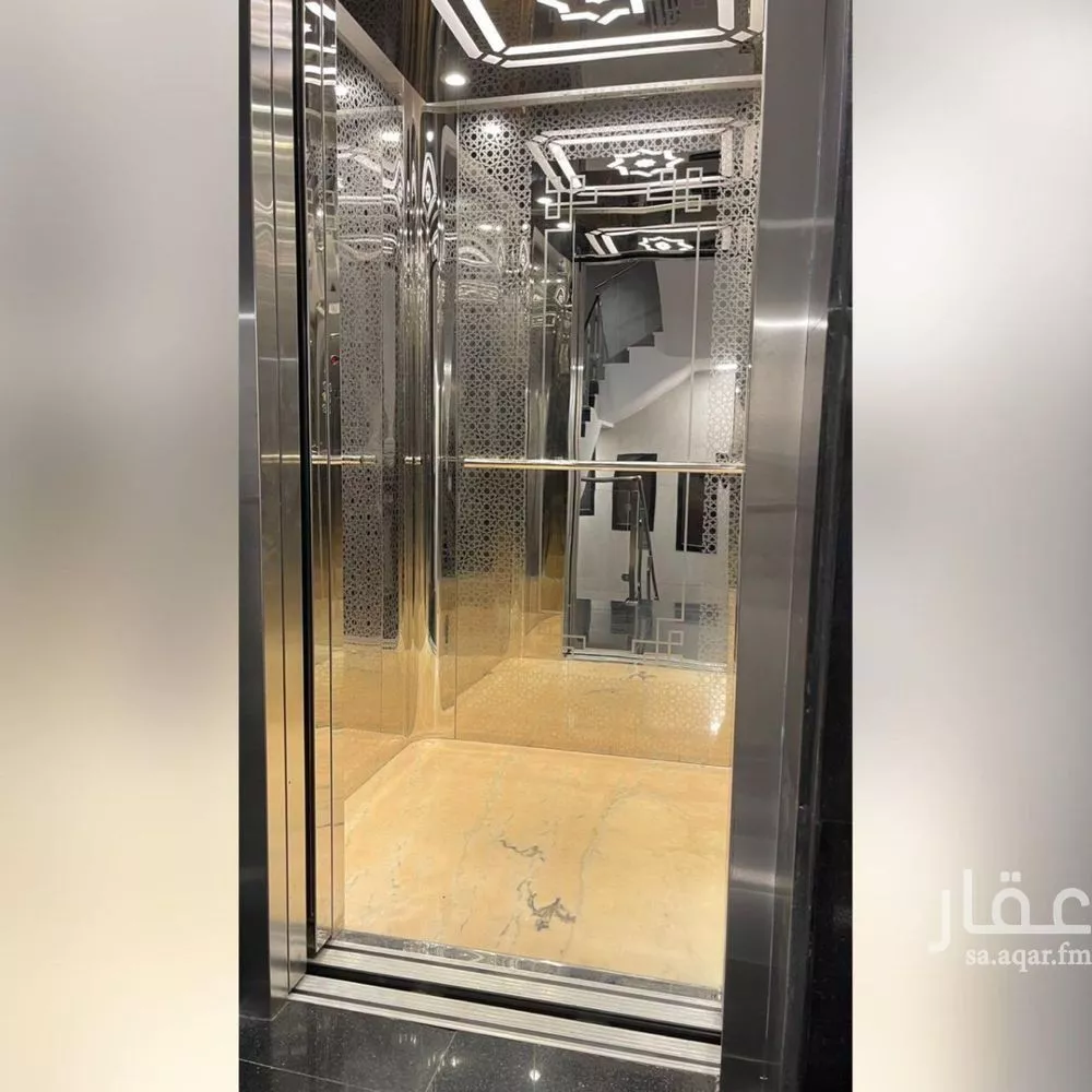 105 sqm office in Al Sawari 4