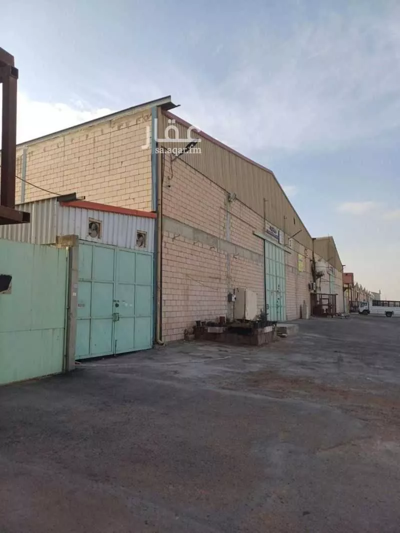 5800 sqm warehouse in Al Mishal 3