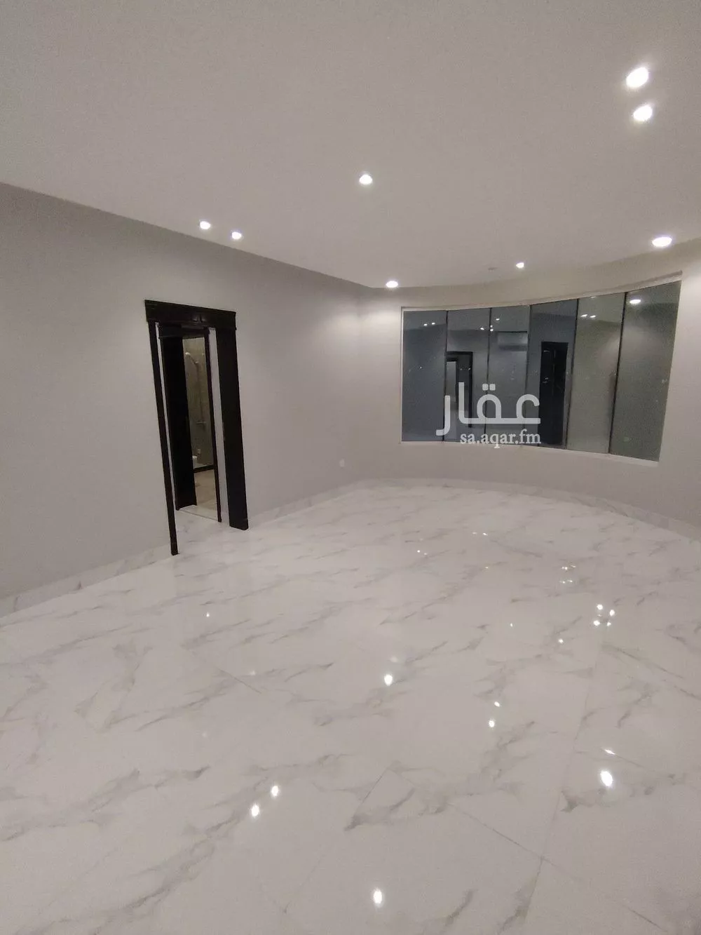 فيلا 6 غرف في الزمرد 2