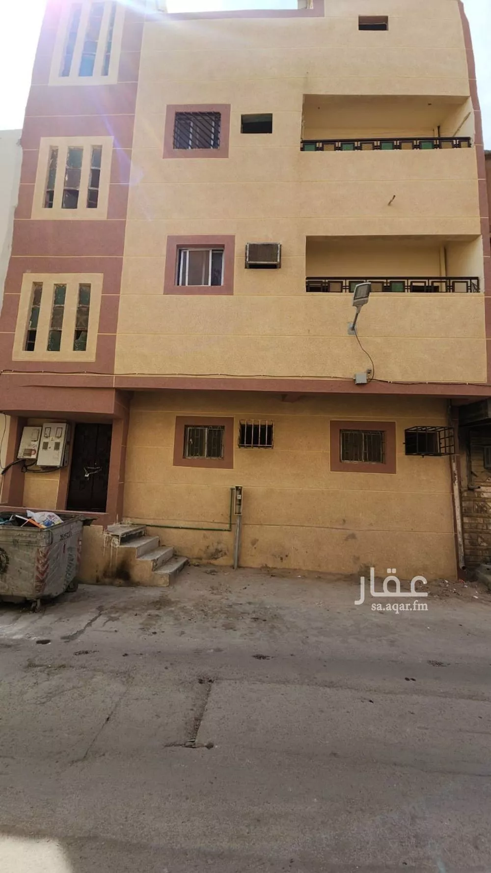 عمارة 122 م² في منفوحة الجديدة