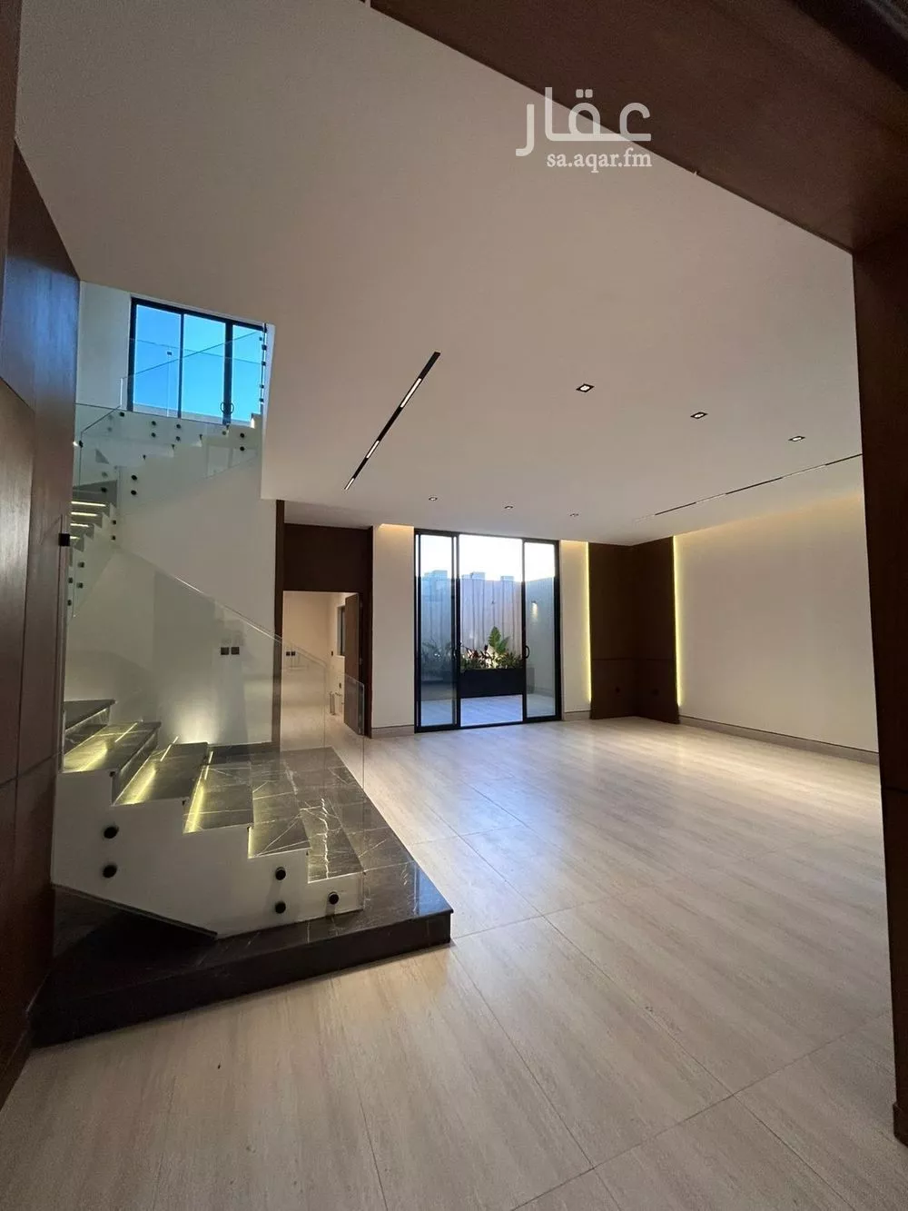 فيلا 6 غرف في المهدية 5