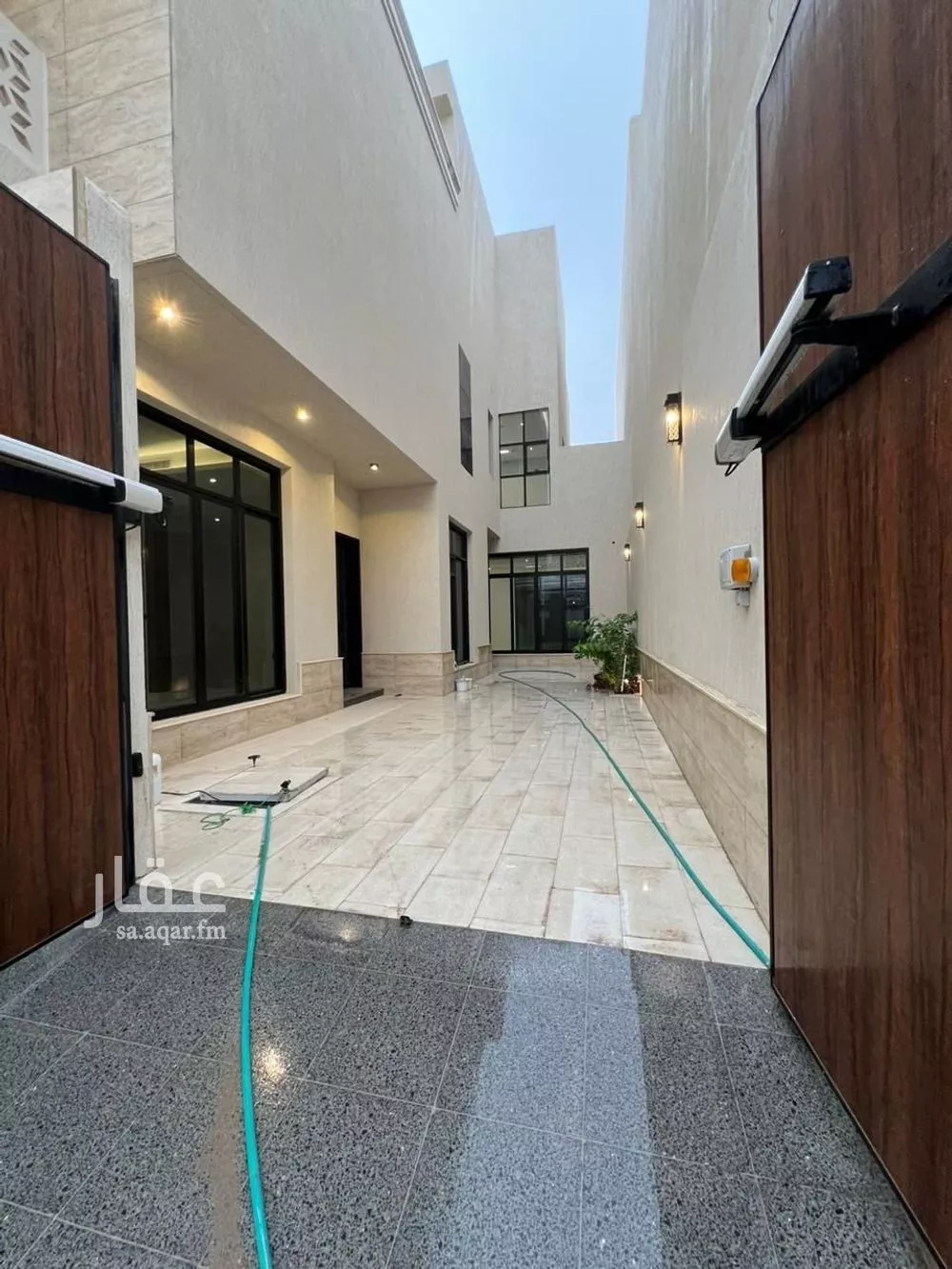 فيلا 6 غرف في المهدية 3