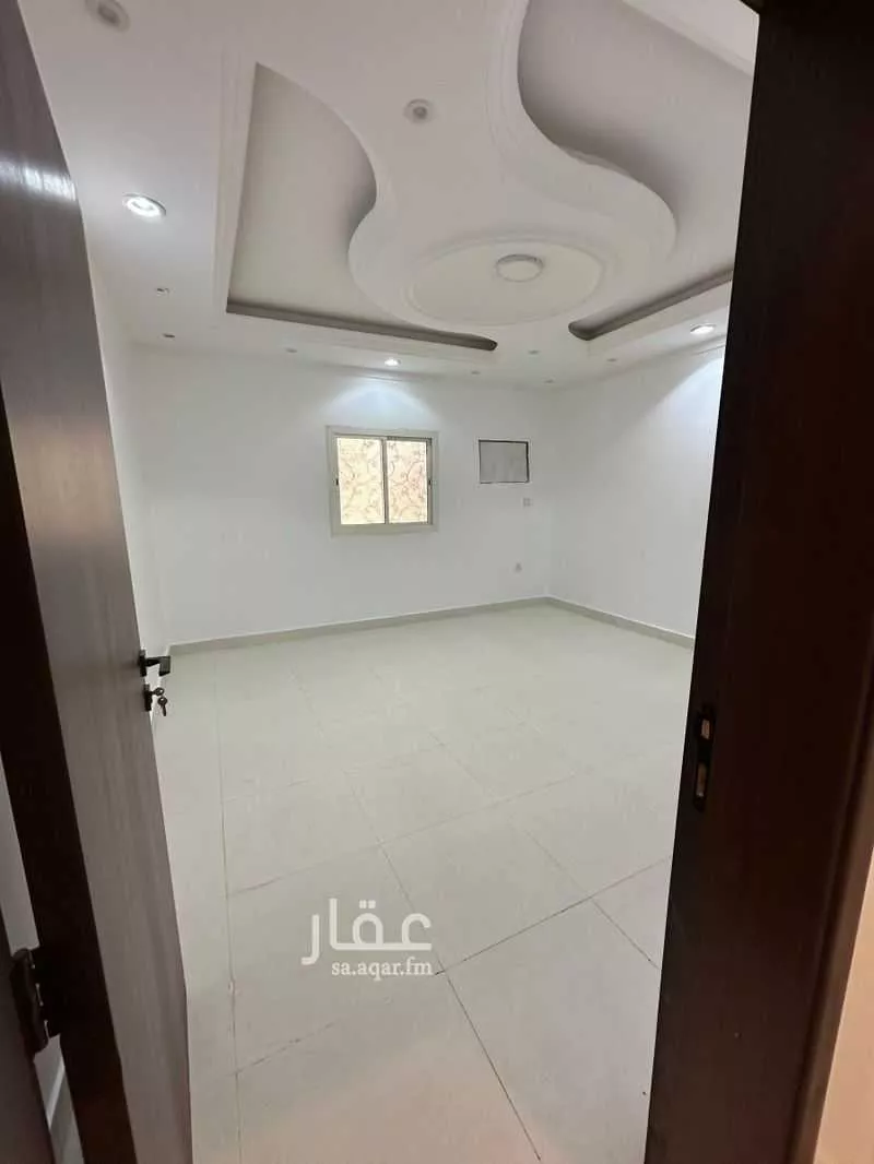 6 bedroom apartment in As Salhiyah 3