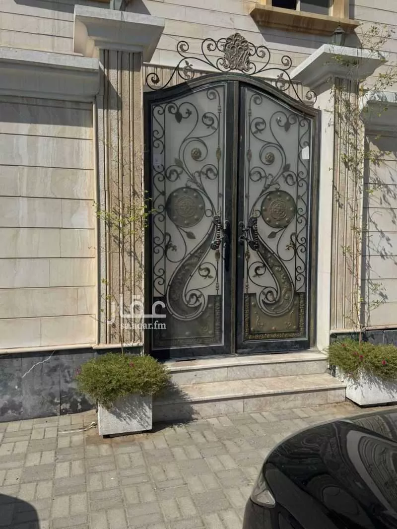 500 sqm building in At Tahliyah 4