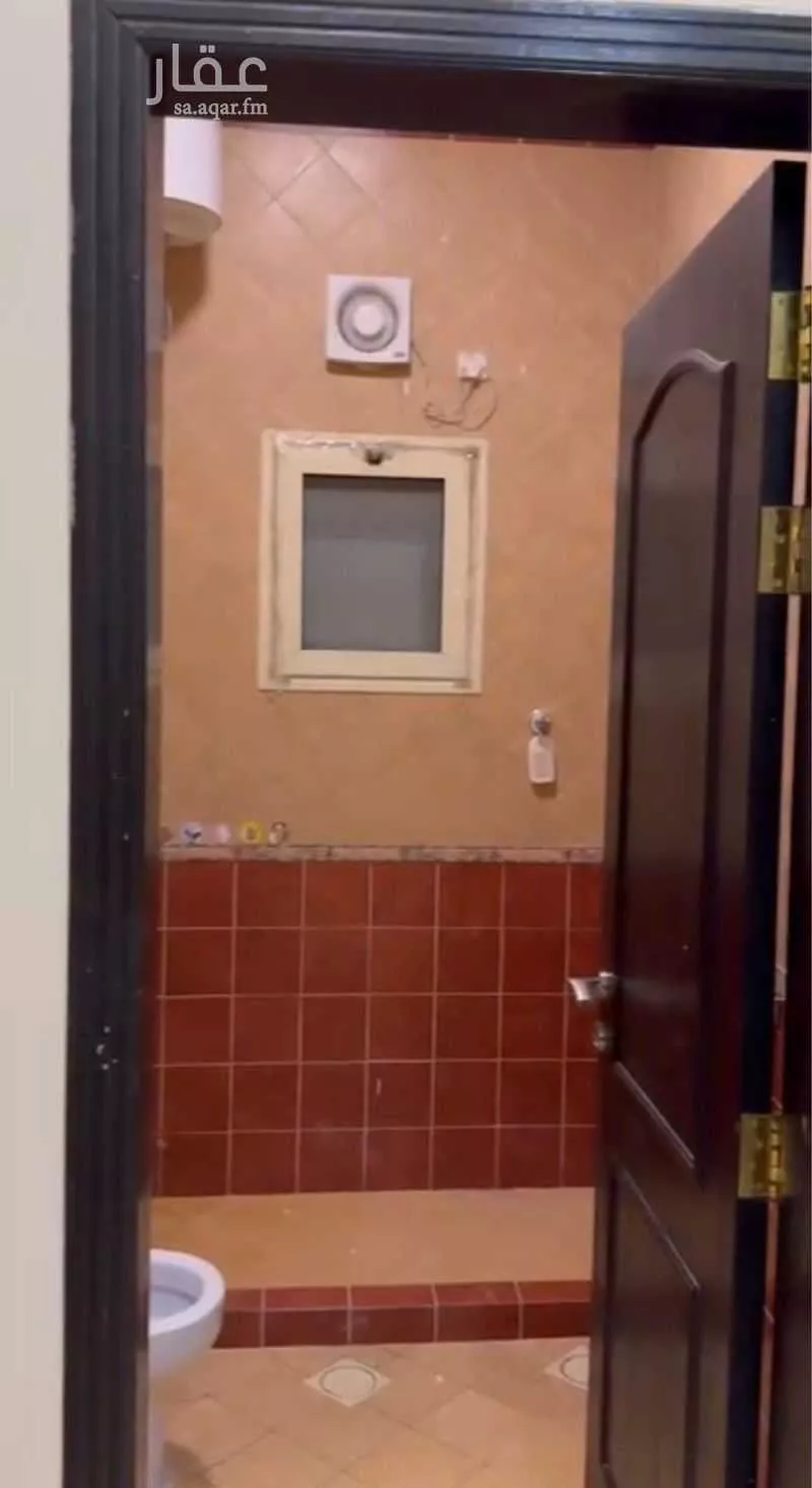 شقة 4 غرف في الحمرا 5