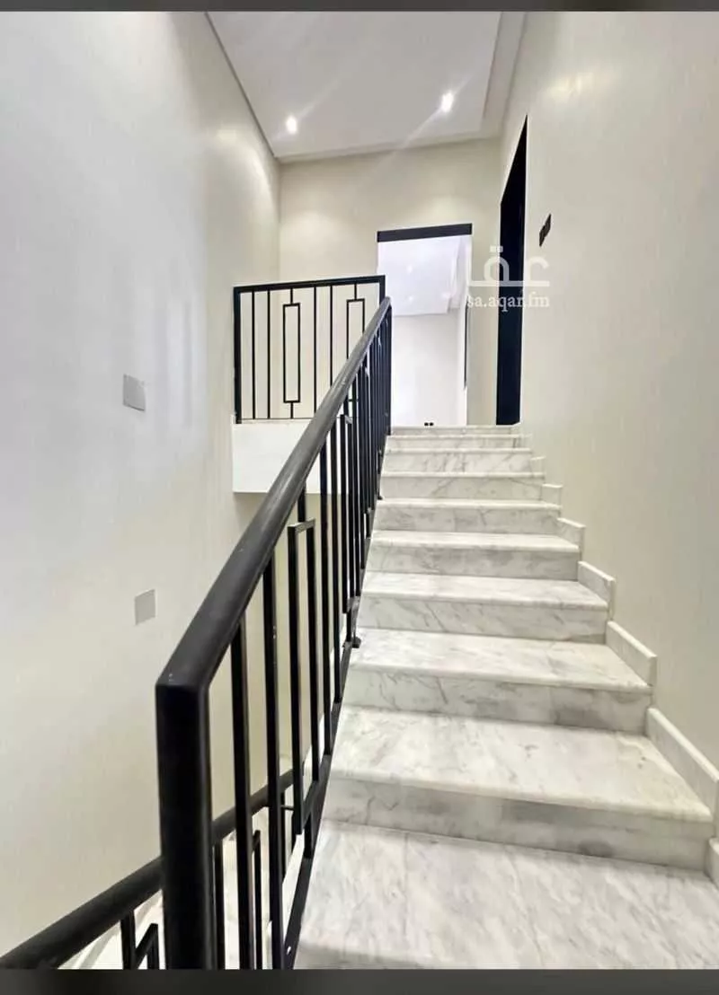 5 bedroom floor in Al Hazm 5