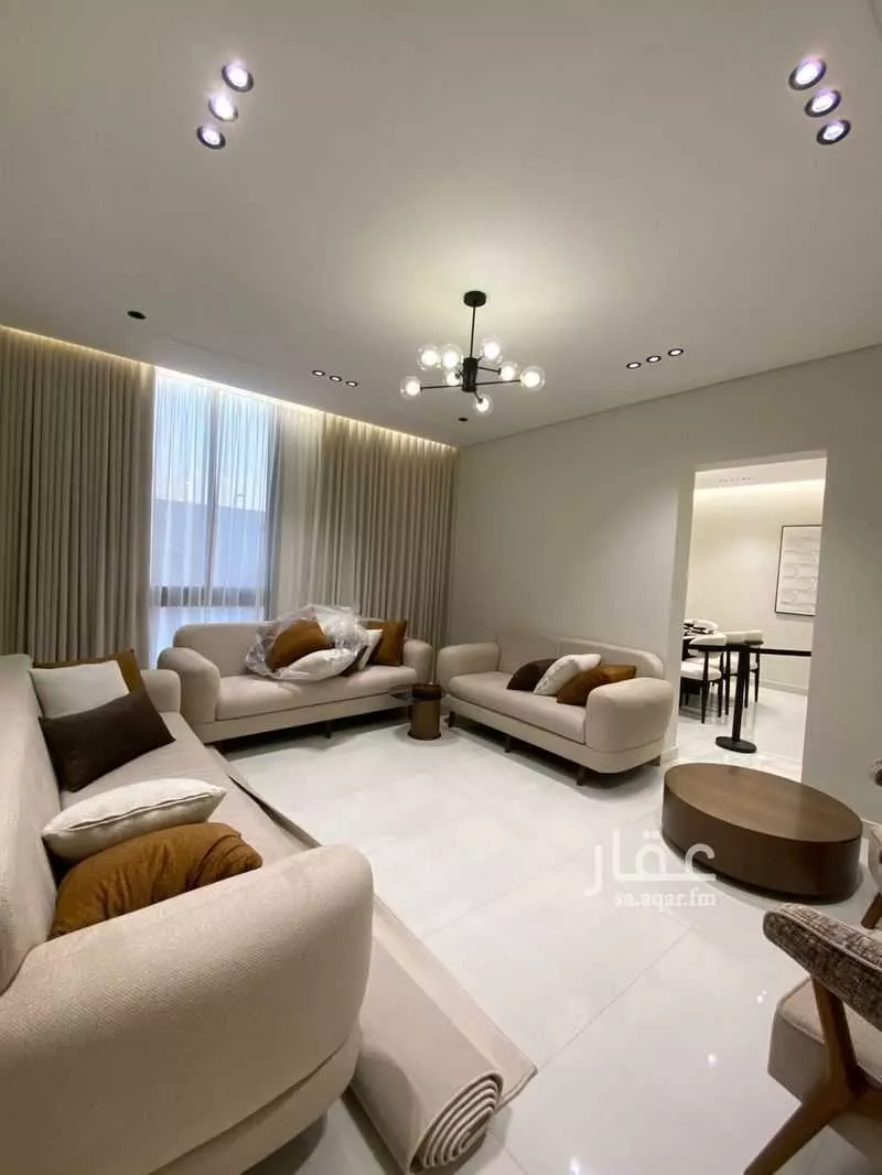 شقة 5 غرف في الصفا 4