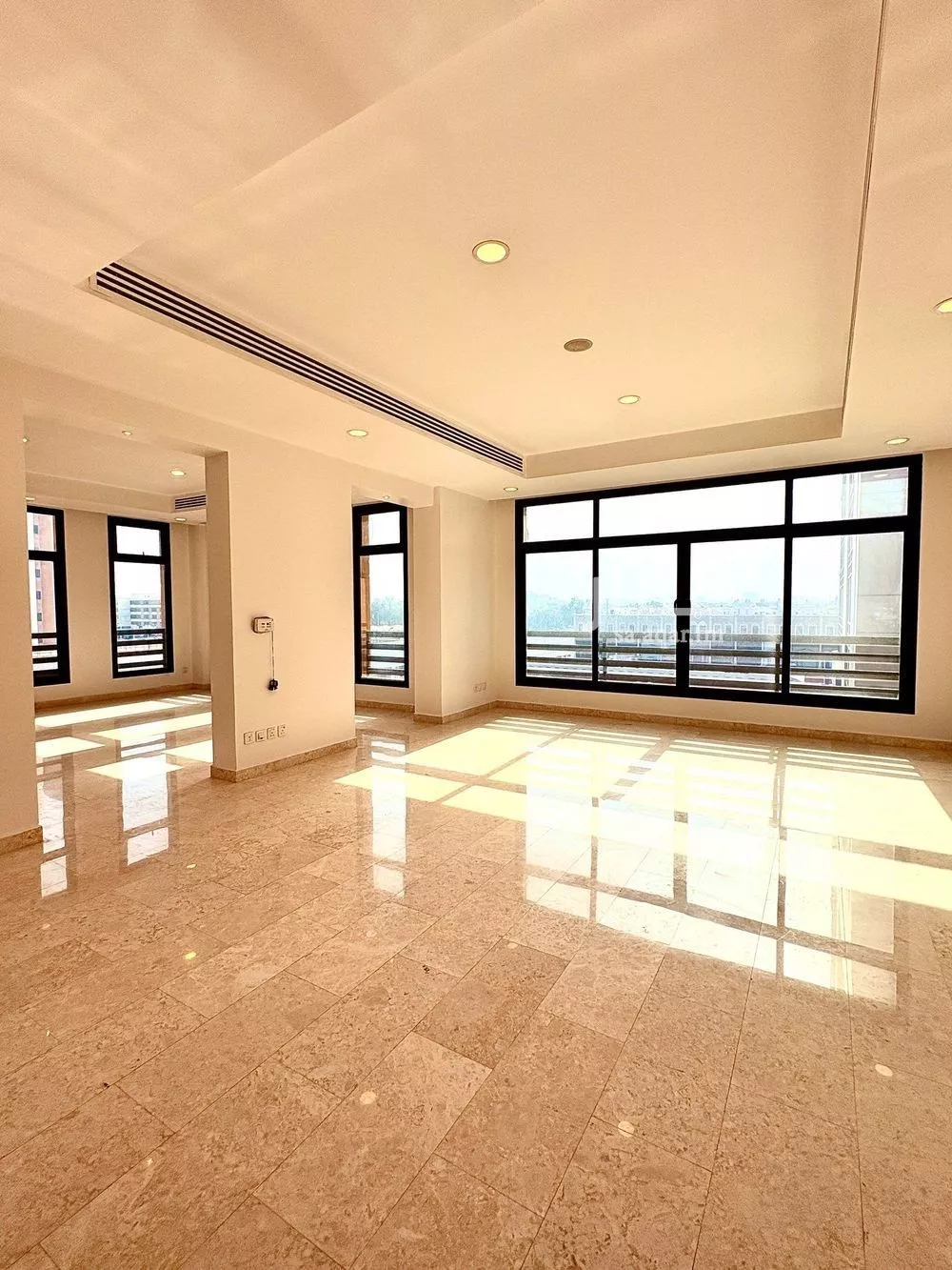 4 bedroom apartment in Al Bandariyah, Eastern Province 8