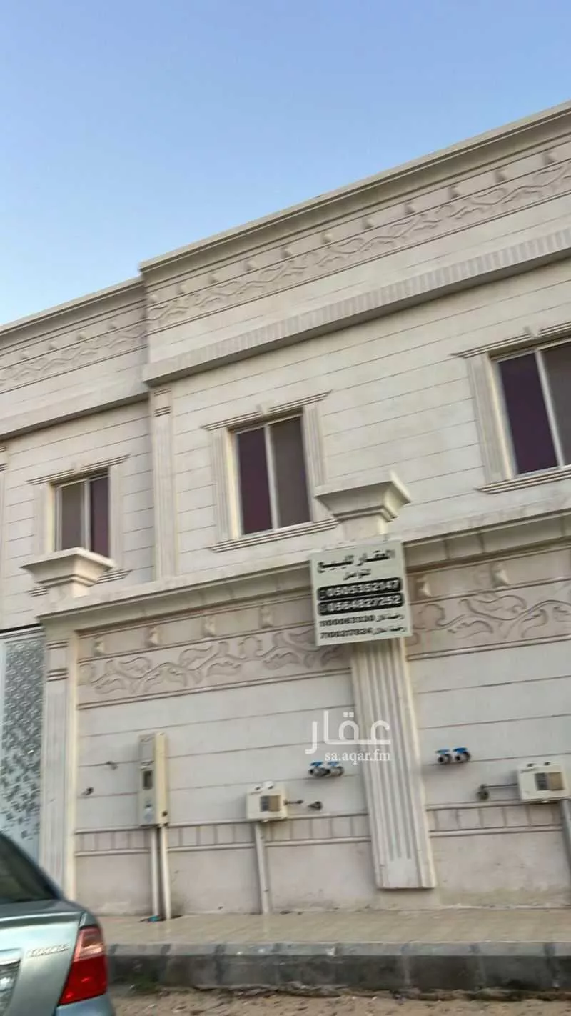 فيلا 5 غرف في طيبة