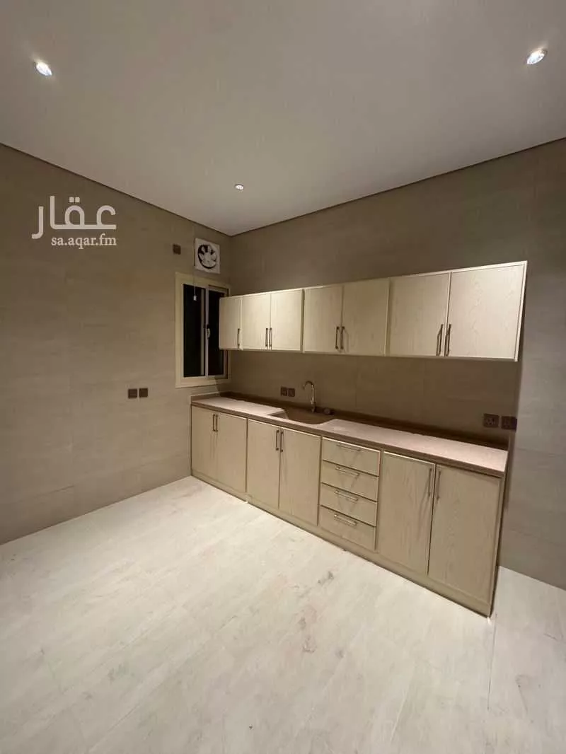 3 bedroom apartment in Al Olaya, Eastern Province 9