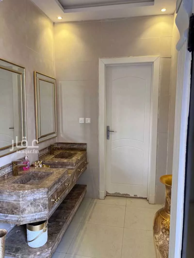 شقة 6 غرف في المهدية 4