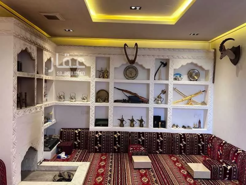 فيلا 8 غرف في المهدية 5