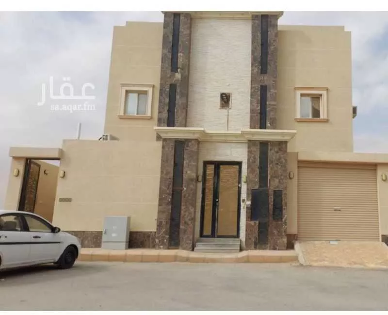 4 bedroom apartment in Al Mahdiyyah 1